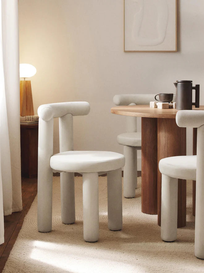 Chaise rembourrée en velours Calan