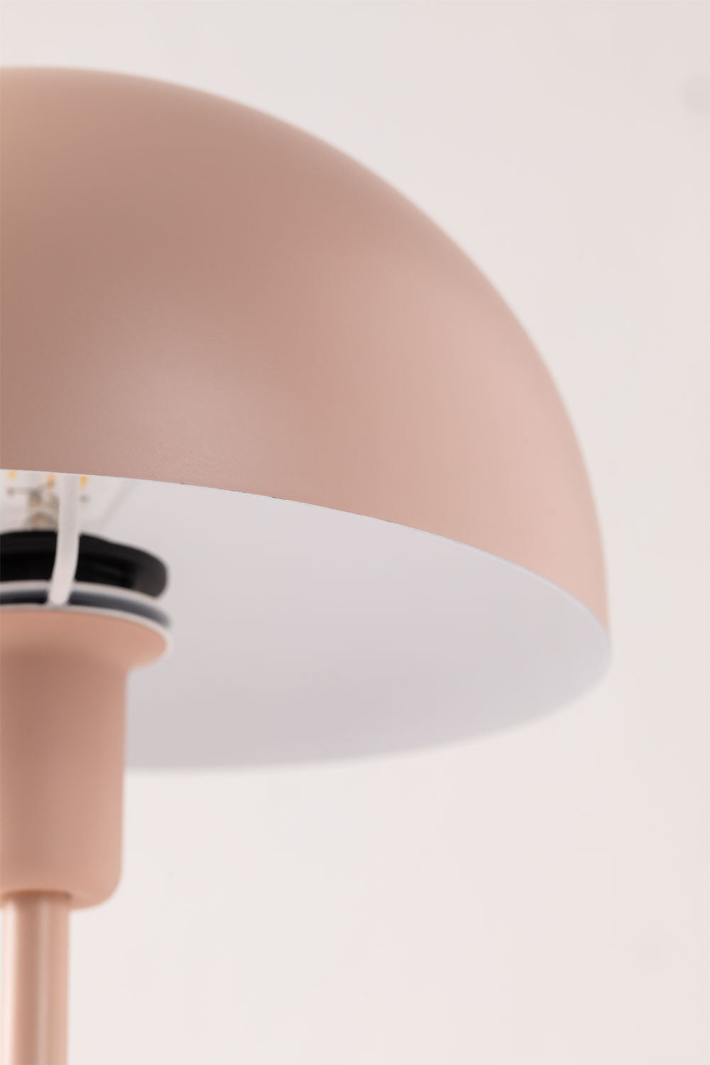 Lampe de table en fer Alnair
