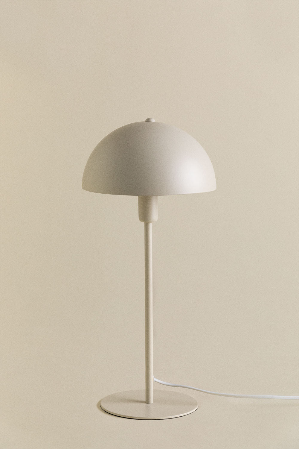 Lampe de table en fer Alnair