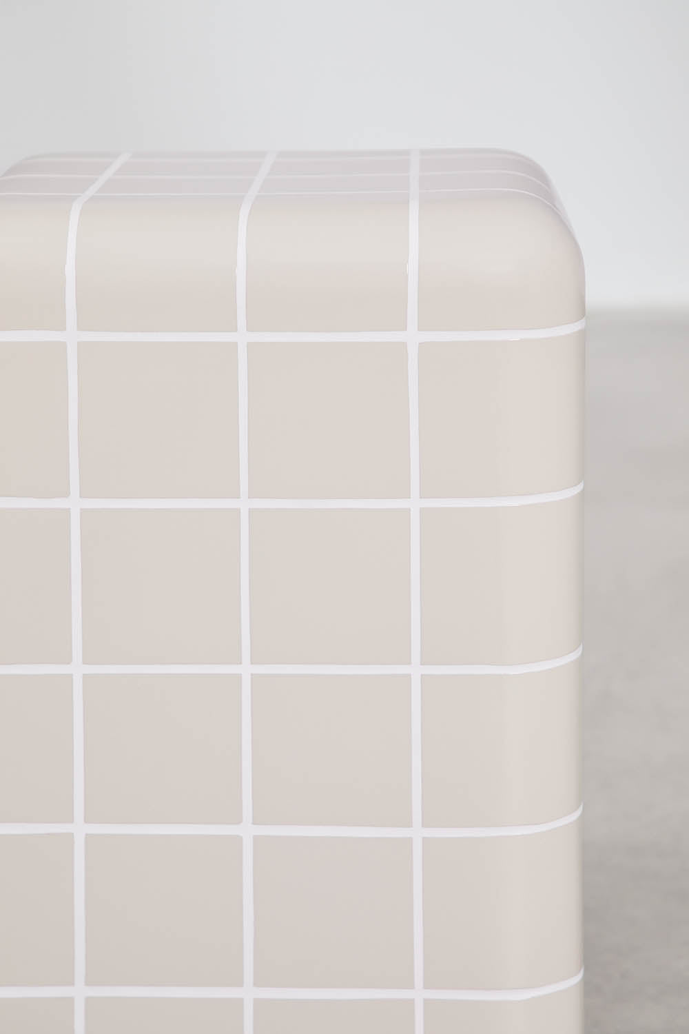 Table d'appoint carrée pour jardin 30x30 cm en ciment effet carreau Eleonor