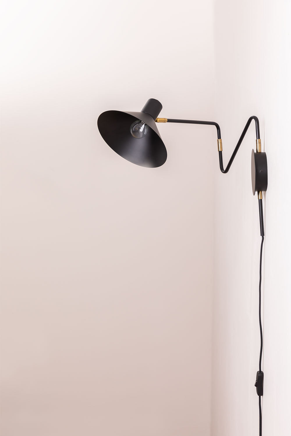 Lampe murale orientable en fer Lizz