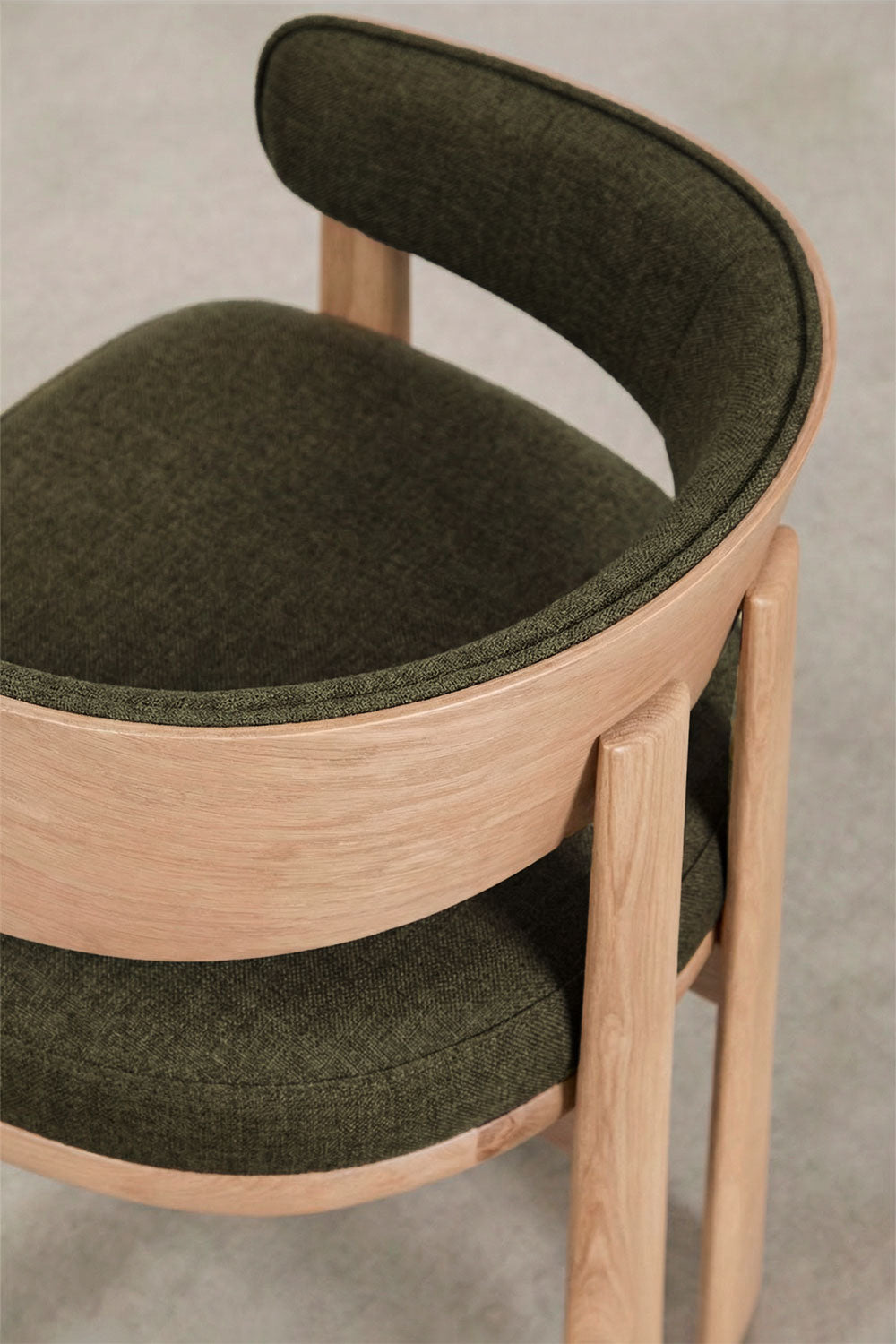 Chaise de salle à manger avec accoudoirs, tapissée et en bois de chêne Olea Signature
