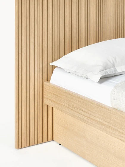 Lit en bois avec rangement et tête de lit Sato