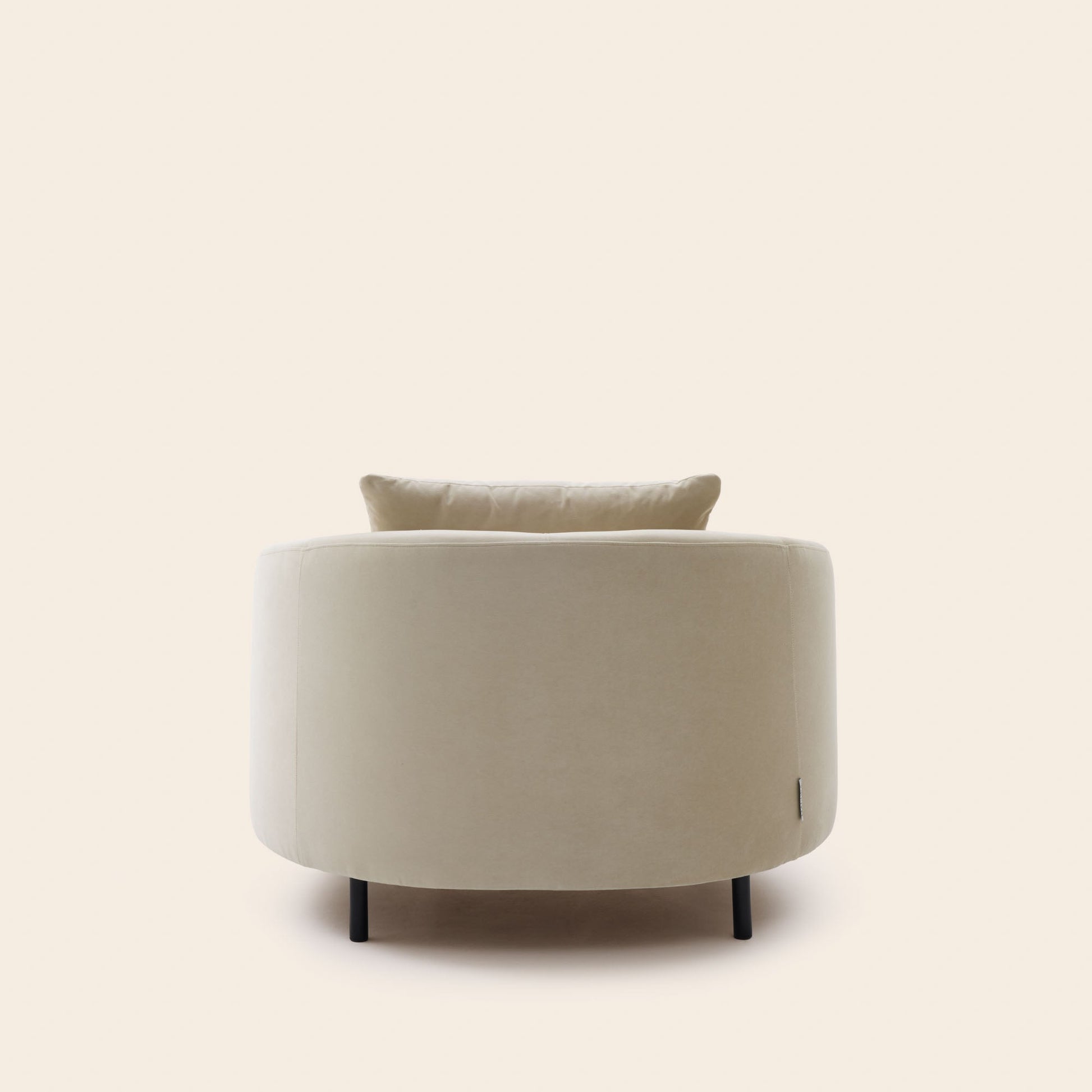 Fauteuil JULIKA velours sable doux