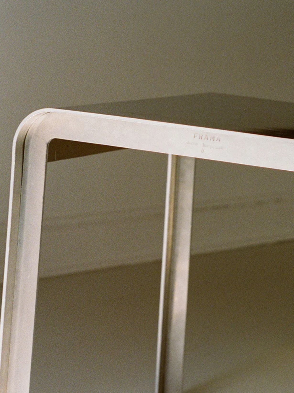 Aluminium Chair, Rivet