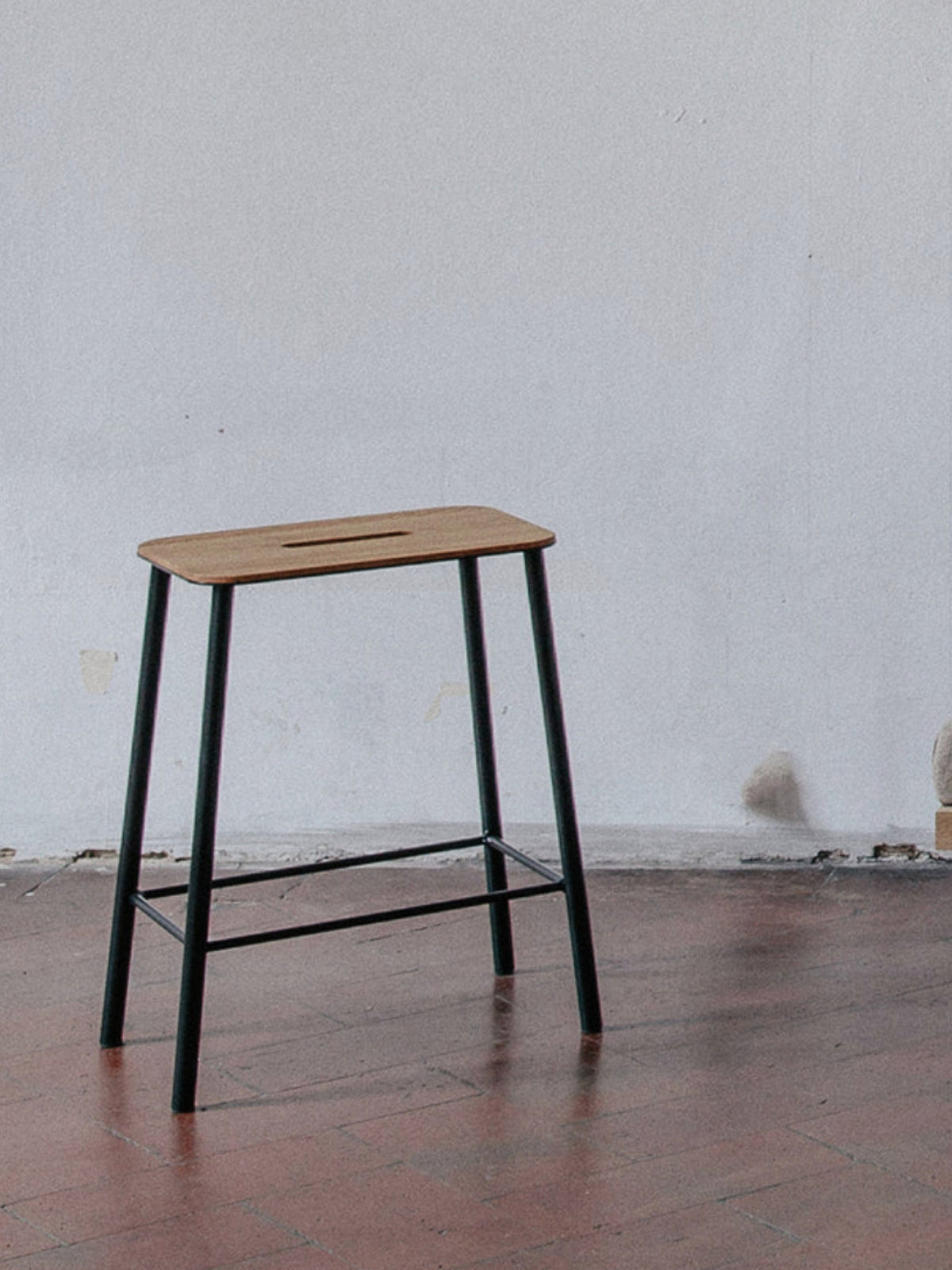 Tabouret, Adam