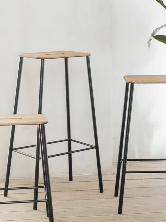 Tabouret, Adam