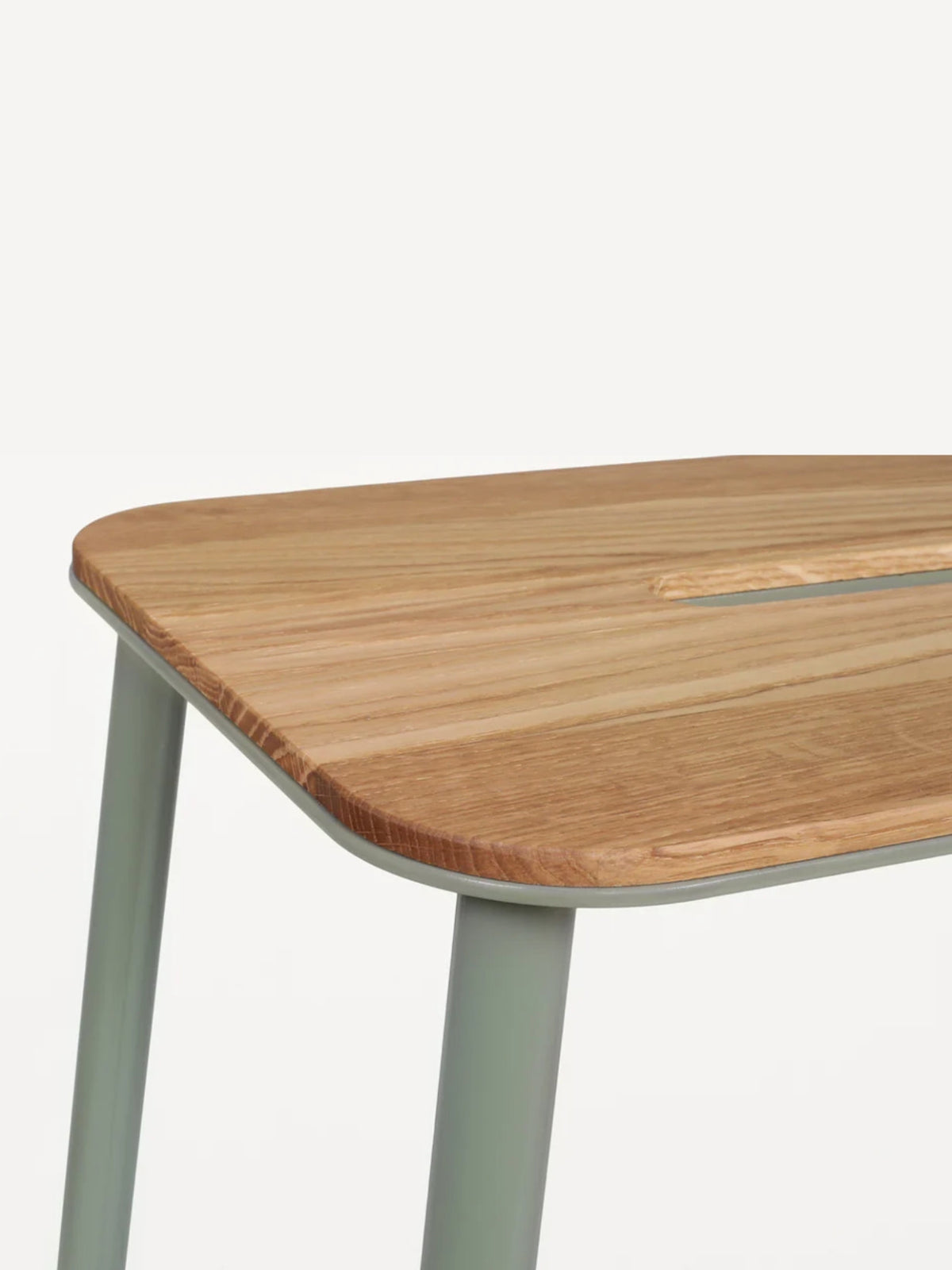 Tabouret, Adam