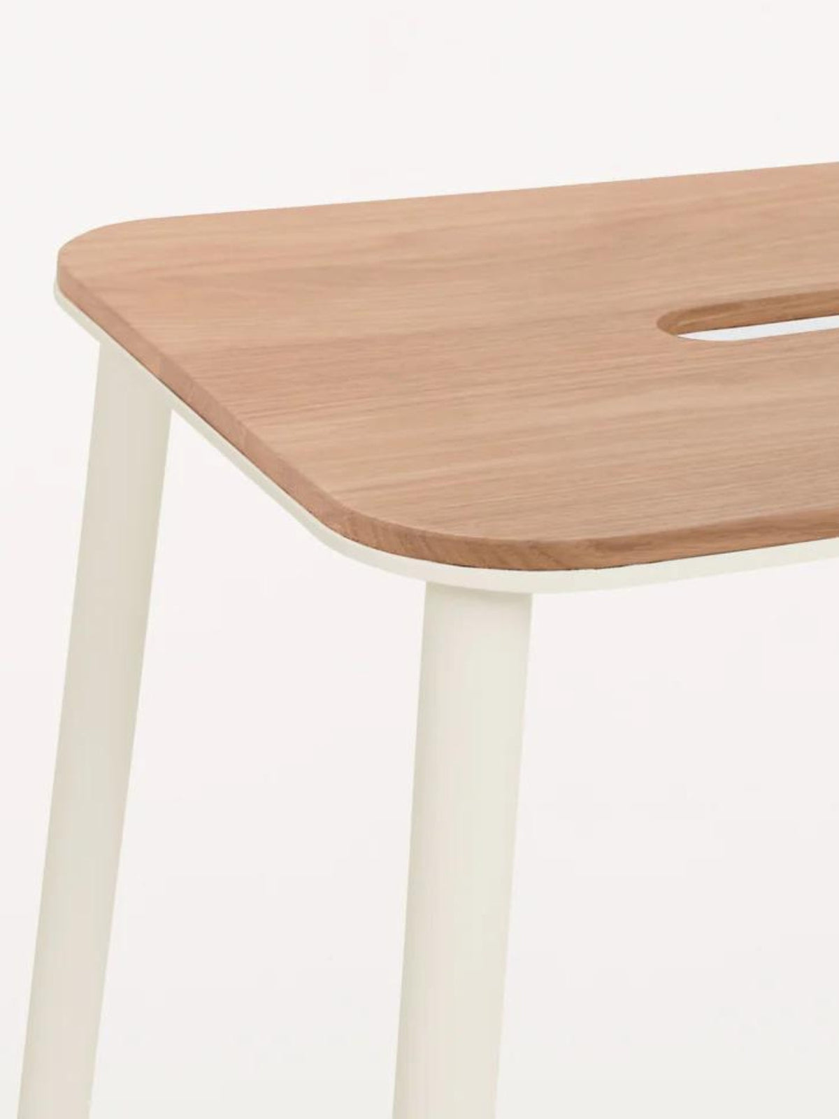 Tabouret, Adam