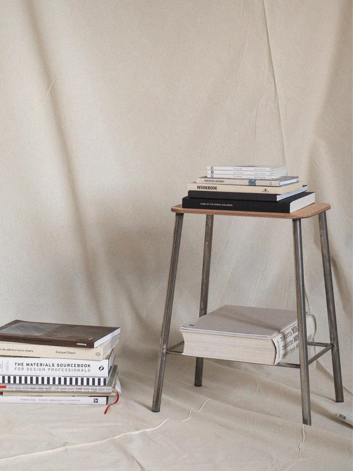 Tabouret, Adam