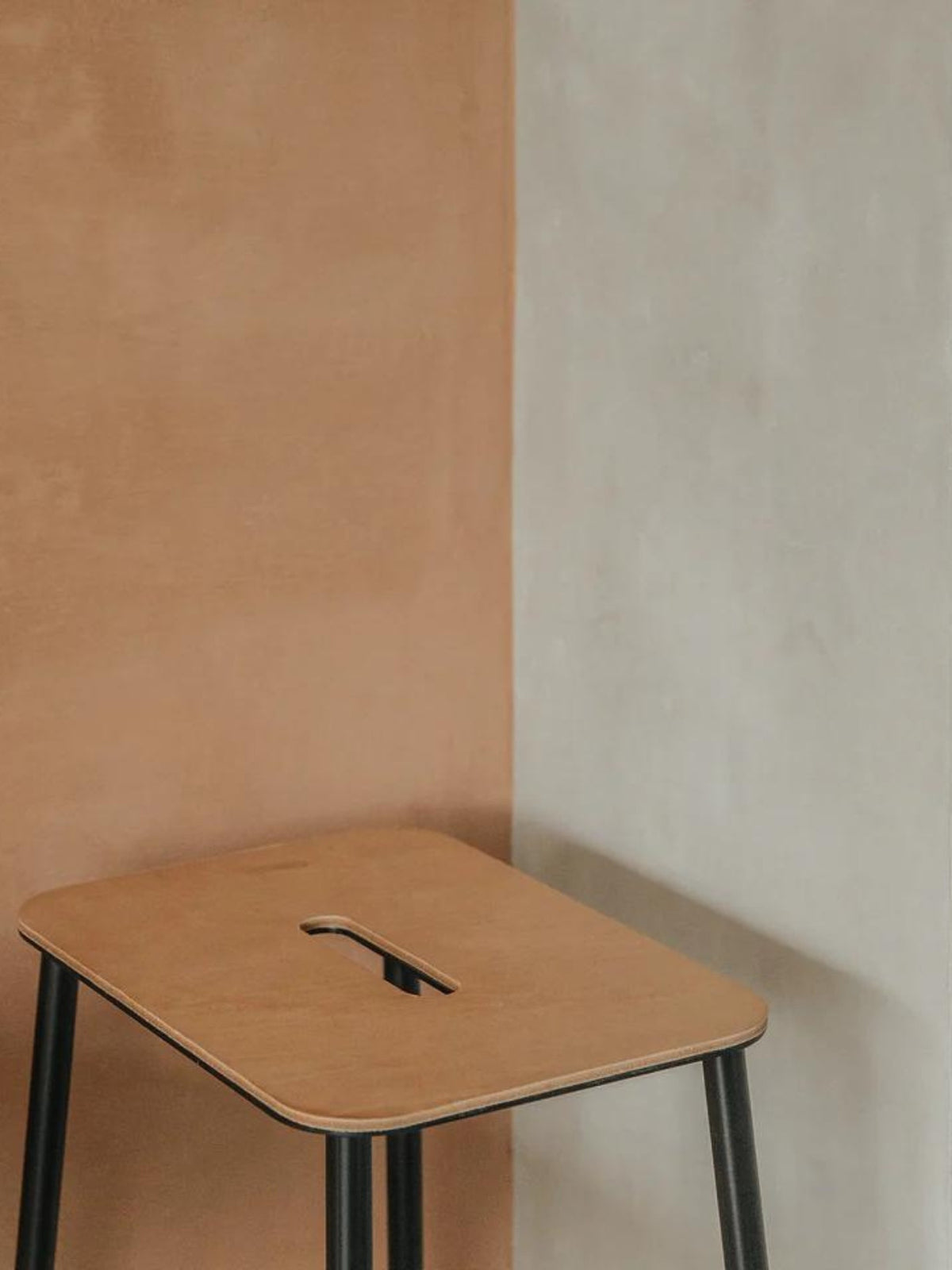 Tabouret, Adam