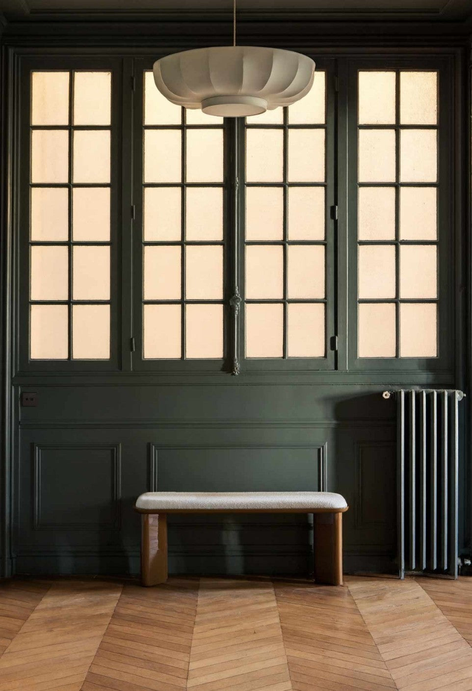 Banc en bois laqué, Lazare