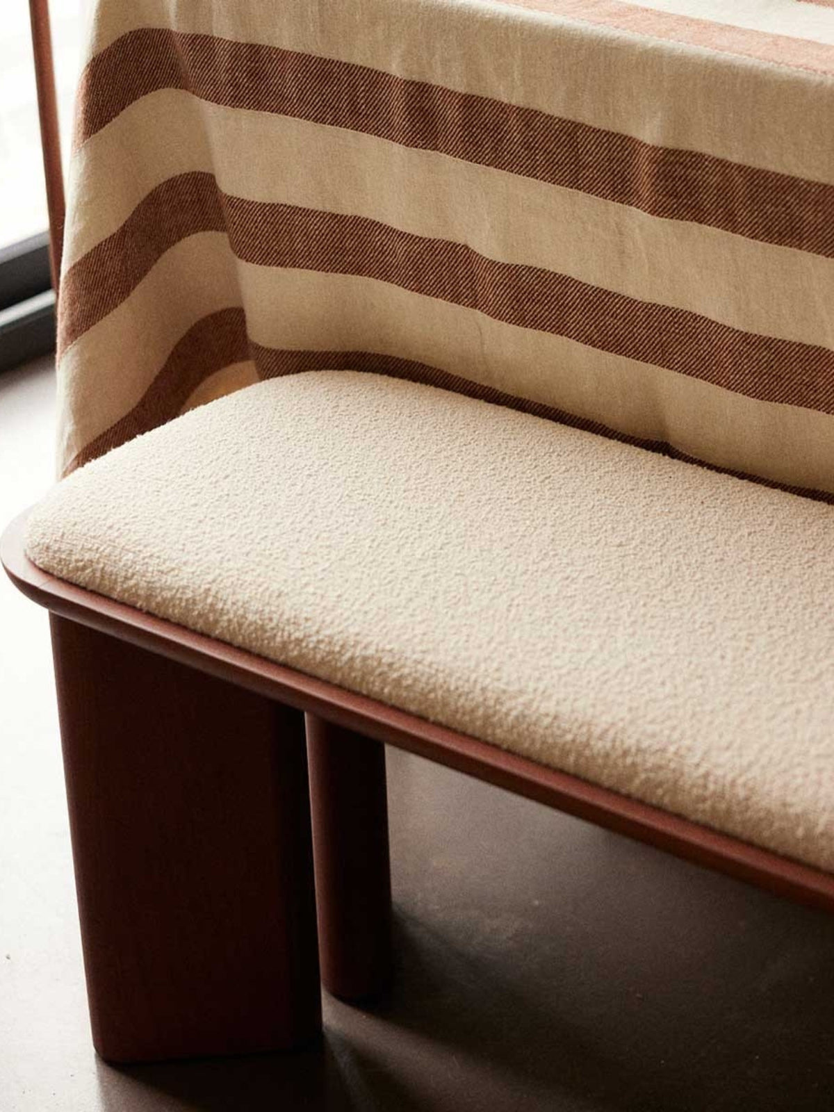 Banc en chêne naturel, Lazare