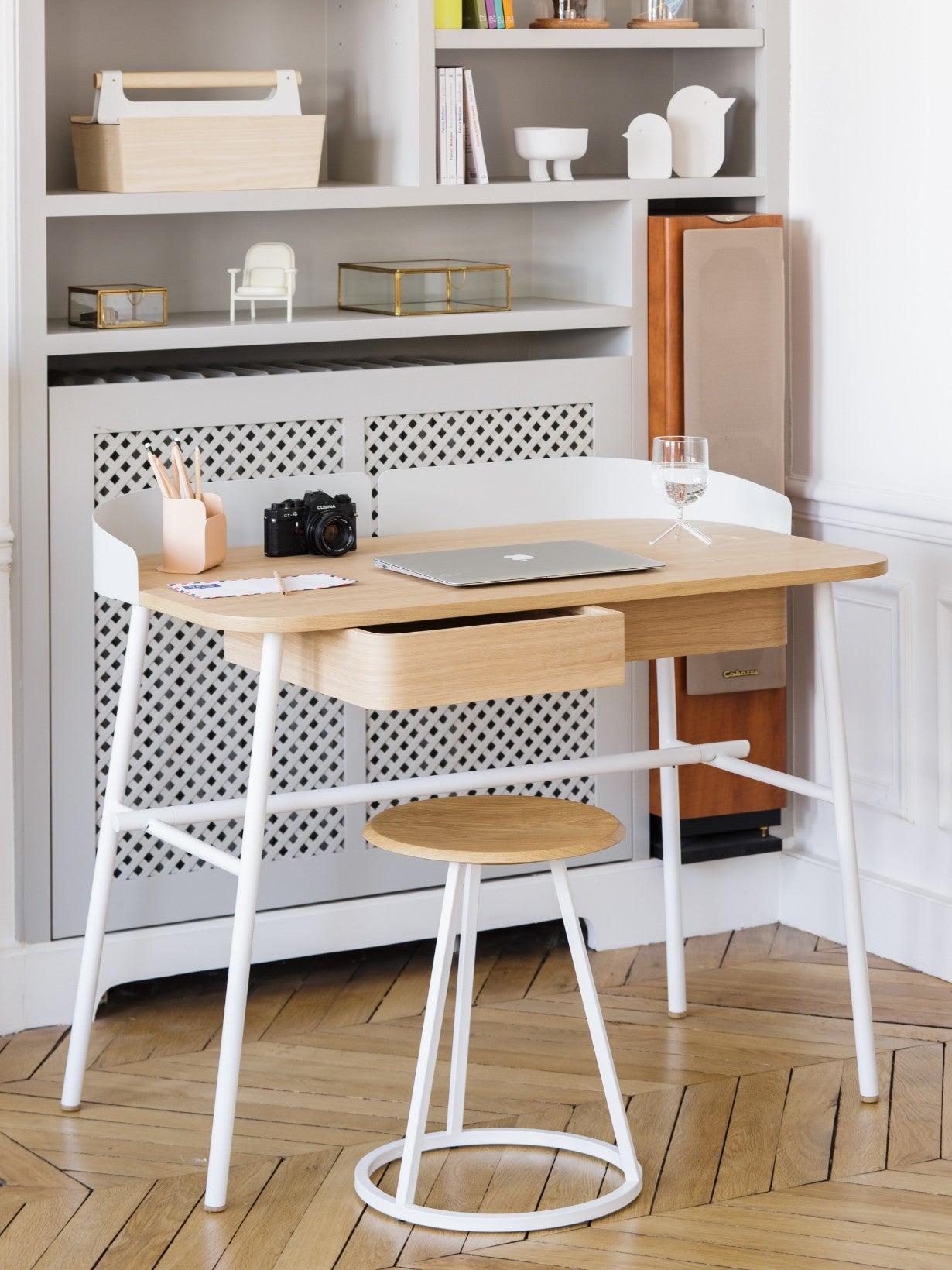 Bureau en bois et métal, Victor