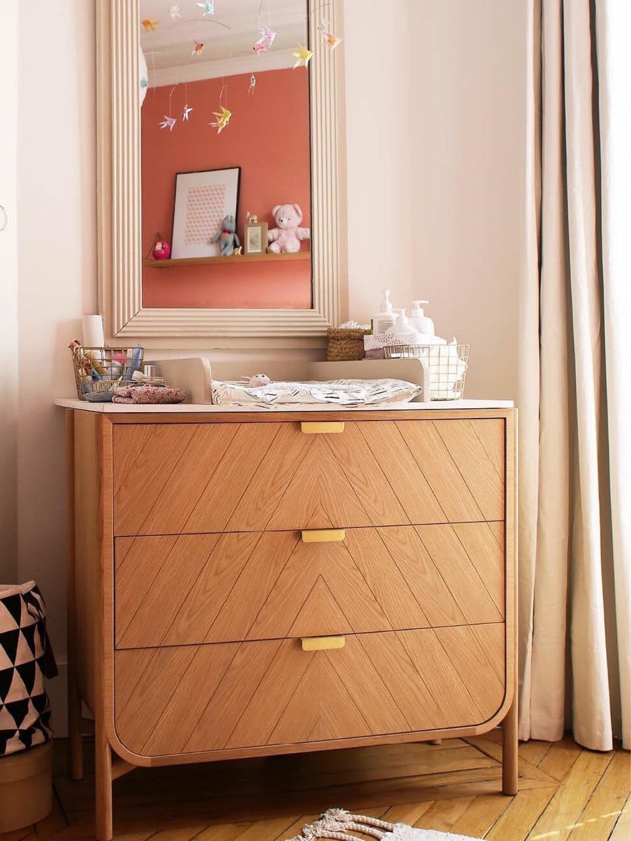 Commode à trois tiroirs en bois naturel, Marius