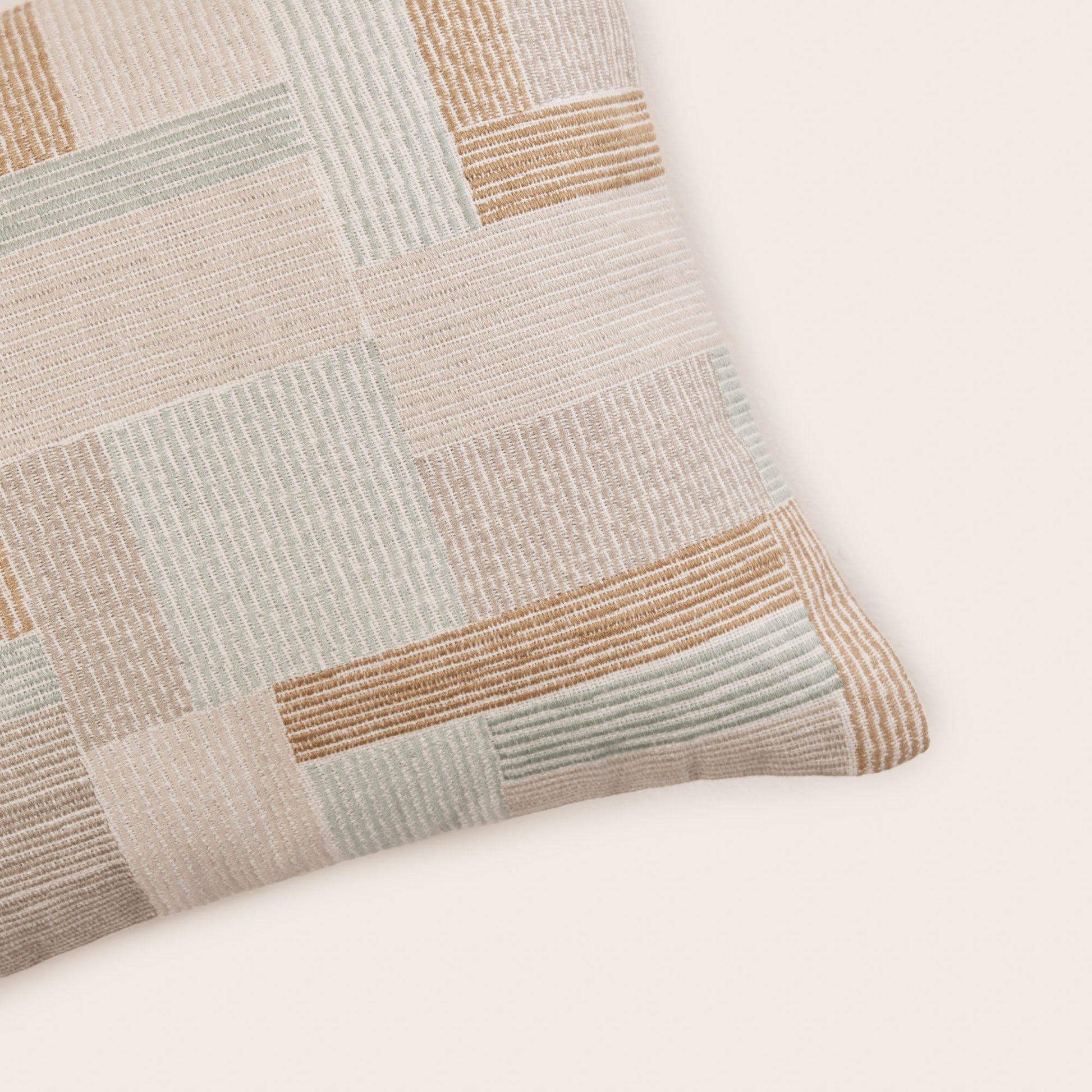 Housse de coussin ELIASS naturels et céladon