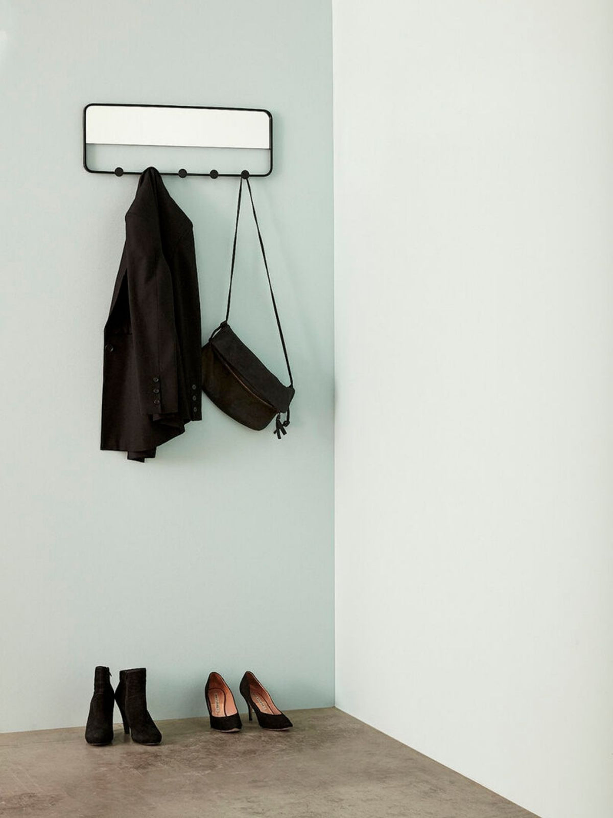 Porte-manteau 5 crochets en métal noir avec miroir, Lund