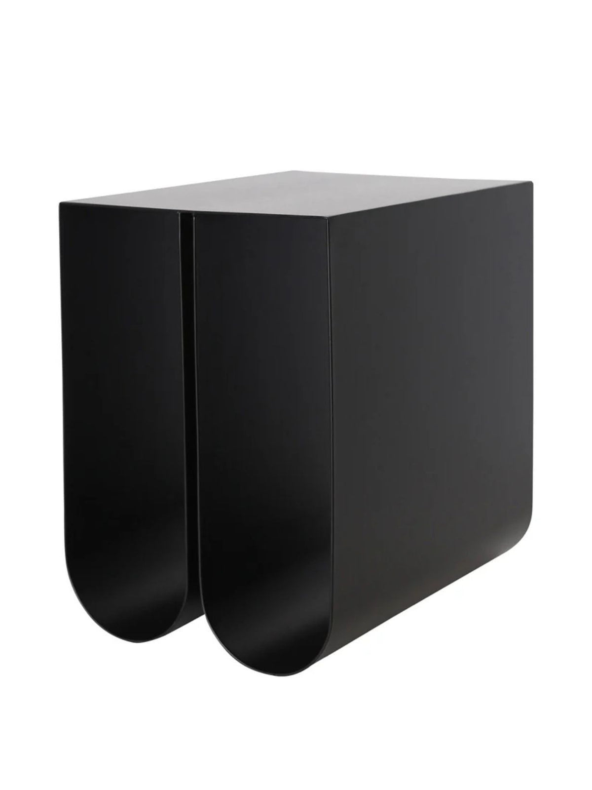 Table d’appoint incurvée en acier, Curved