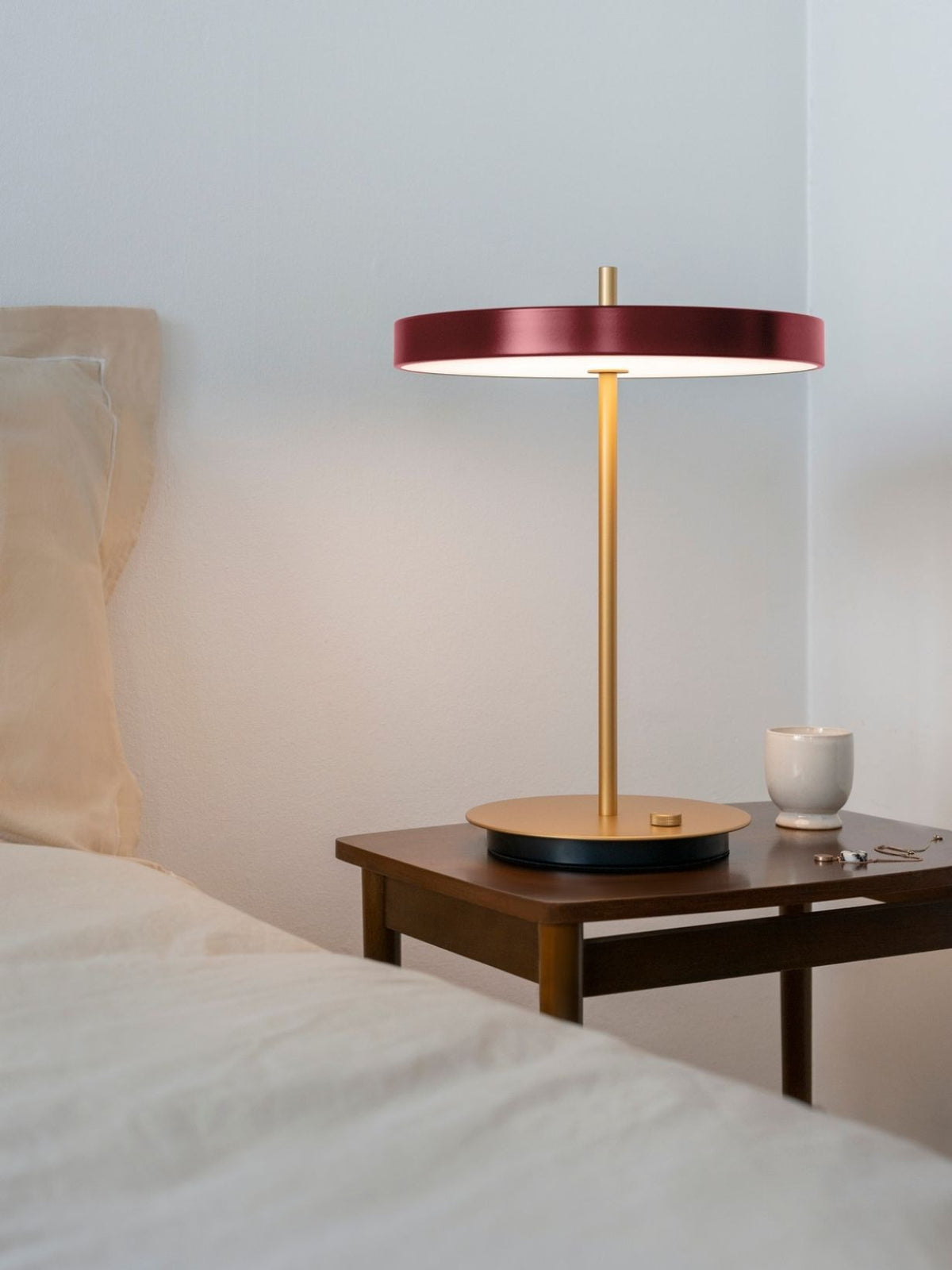 Lampe de table en laiton, Asteria