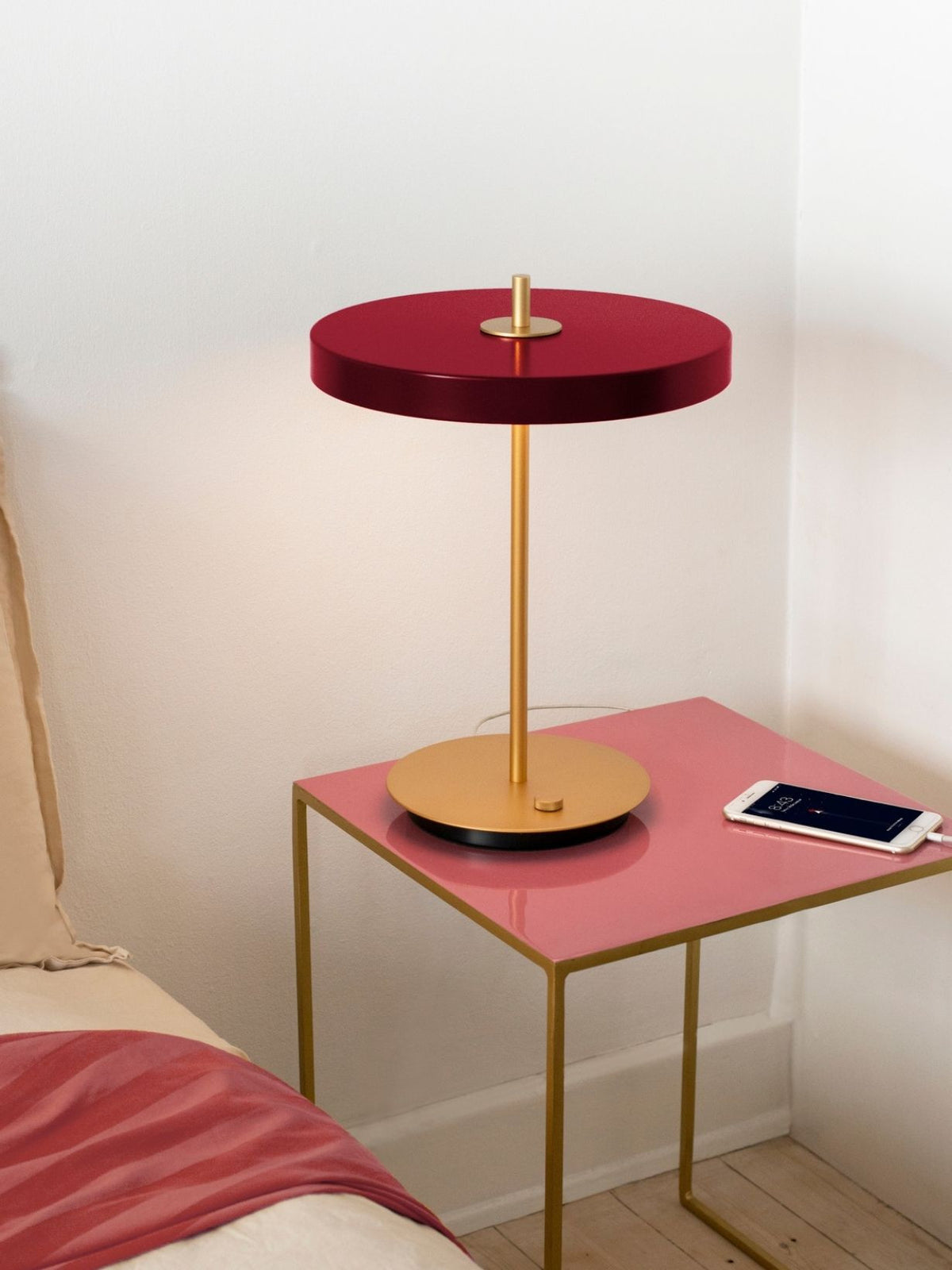Lampe de table en laiton, Asteria