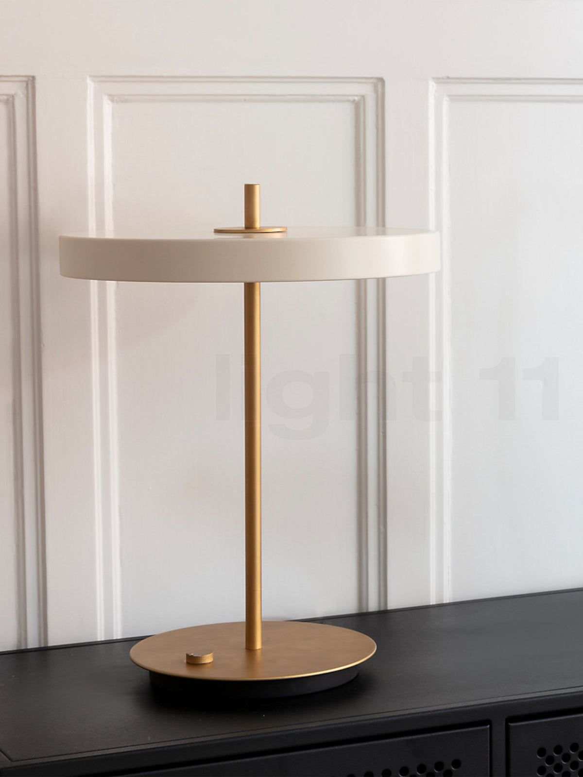 Lampe de table en laiton, Asteria