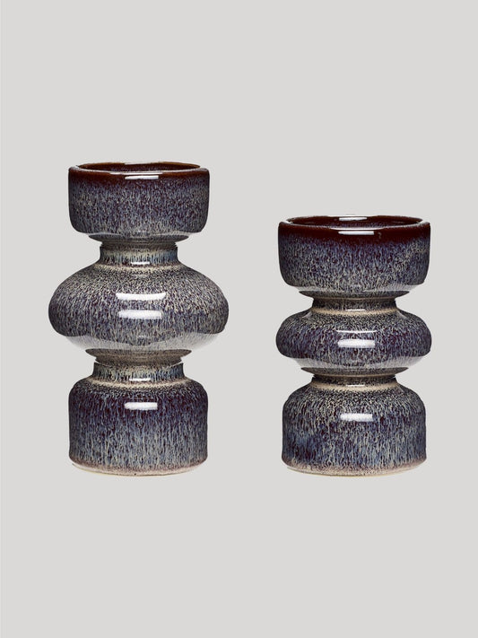 Lot de deux bougeoirs en céramique, Aage
