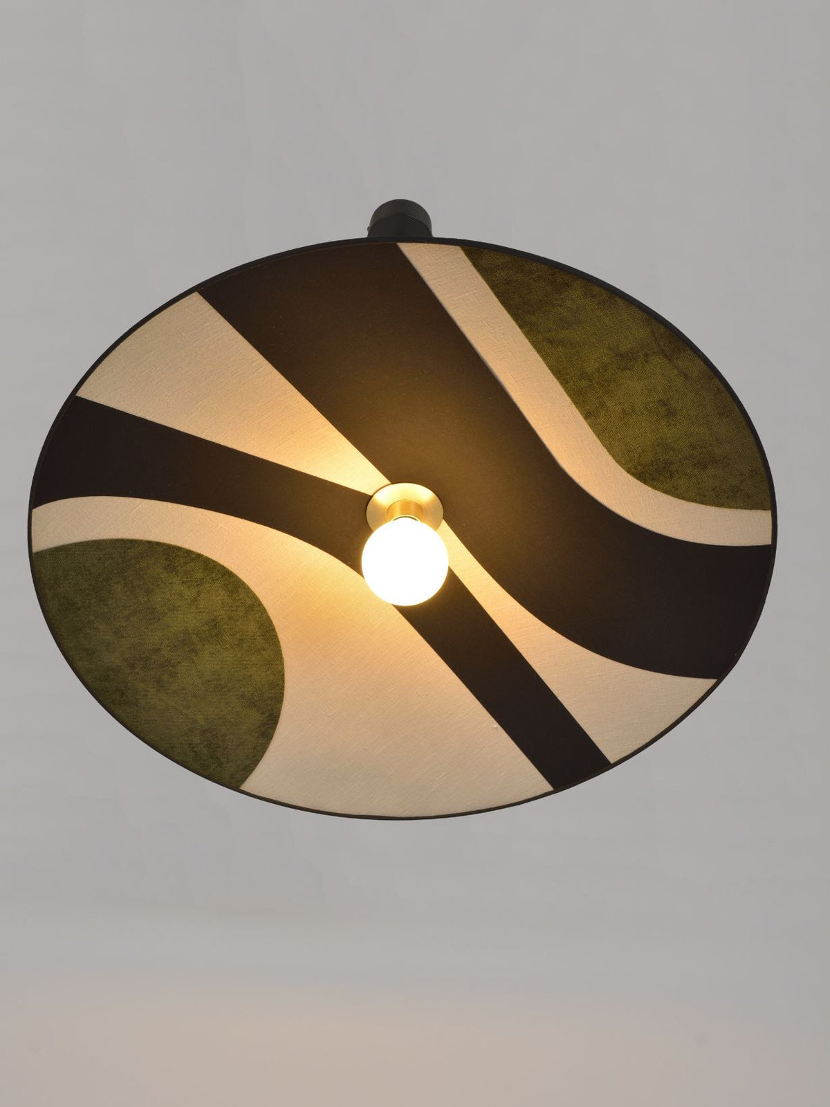 Suspension Seventies, Sonia Laudet