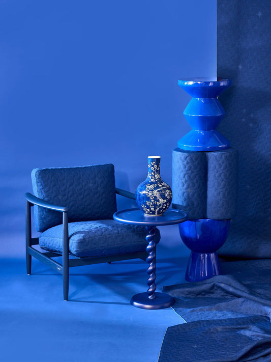 Fauteuil bleu en frêne, Swell Todd