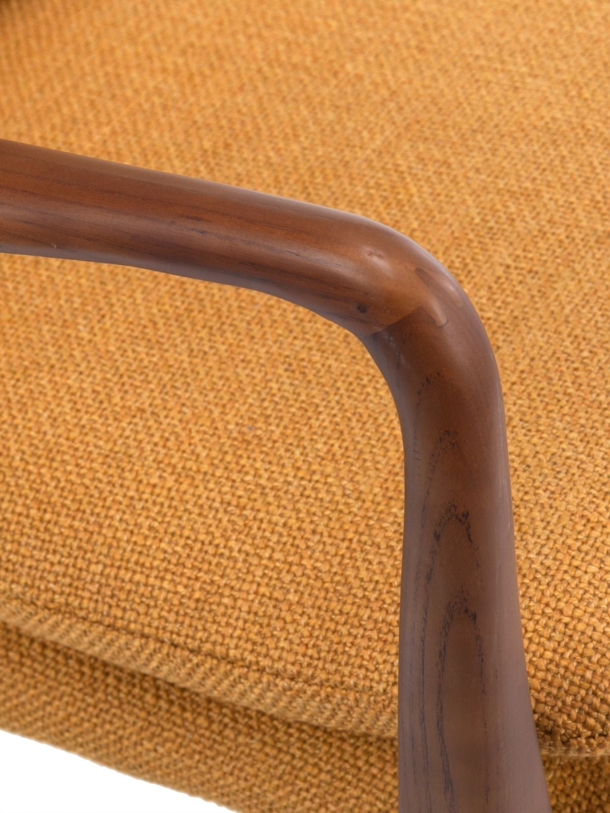 Fauteuil scandinave en bois de frêne, Peggy Ocre
