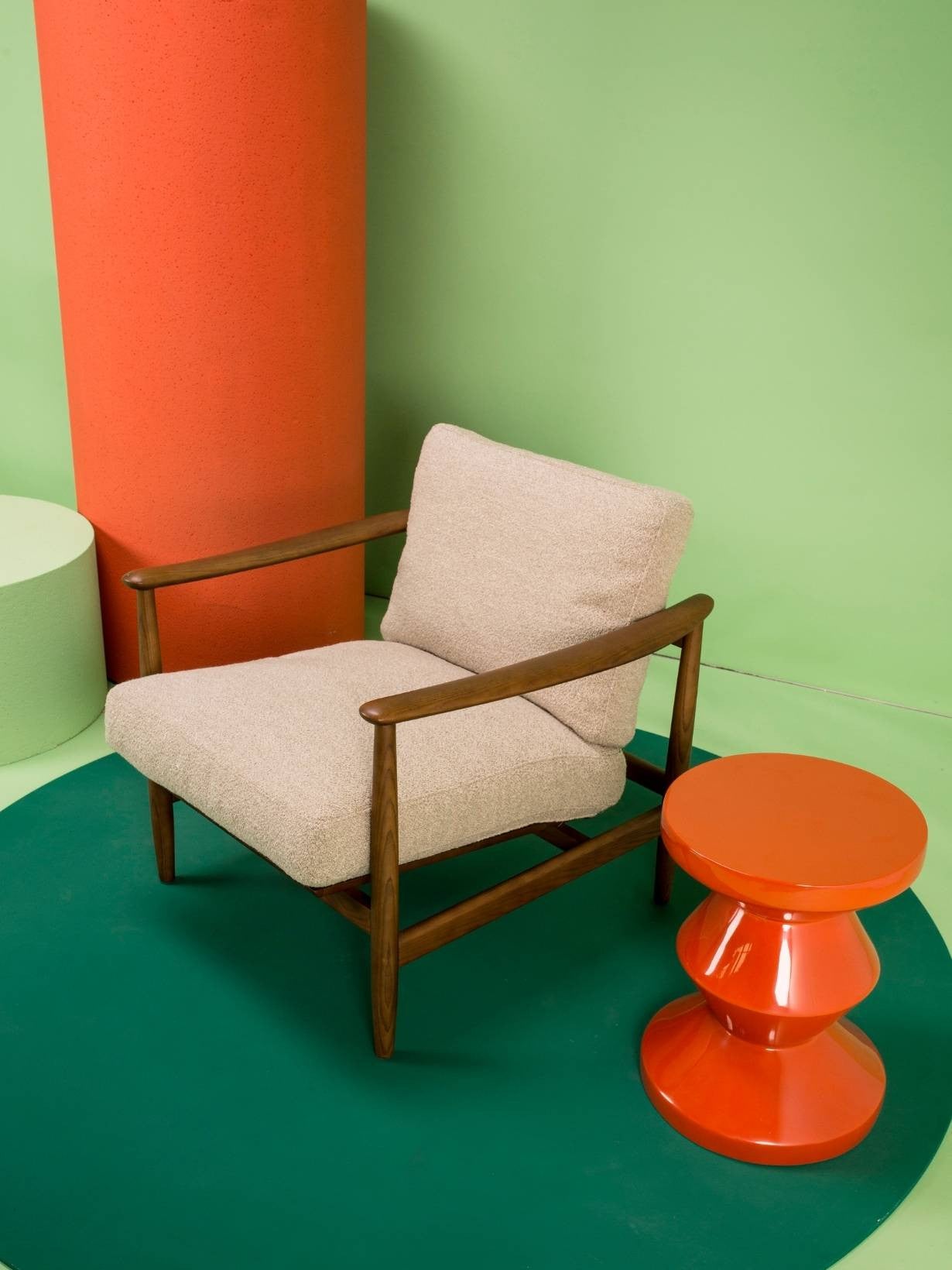 Tabouret laqué orange, Zig Zag
