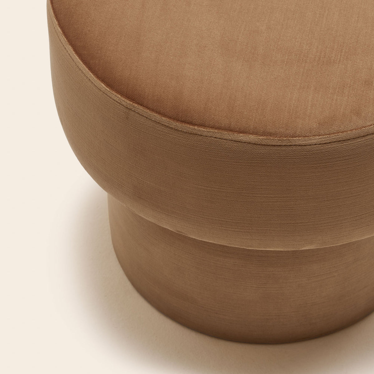 Pouf POPPIE dalila camel doré