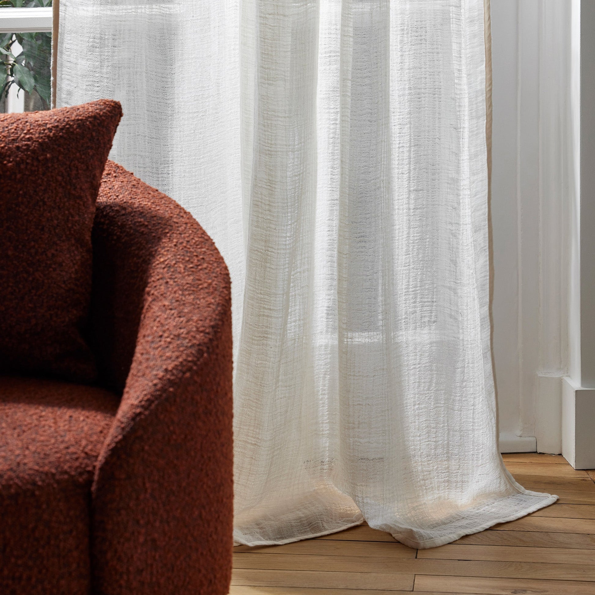 Rideau panneau ANKUR blanc et broderie noire | mobile_slider