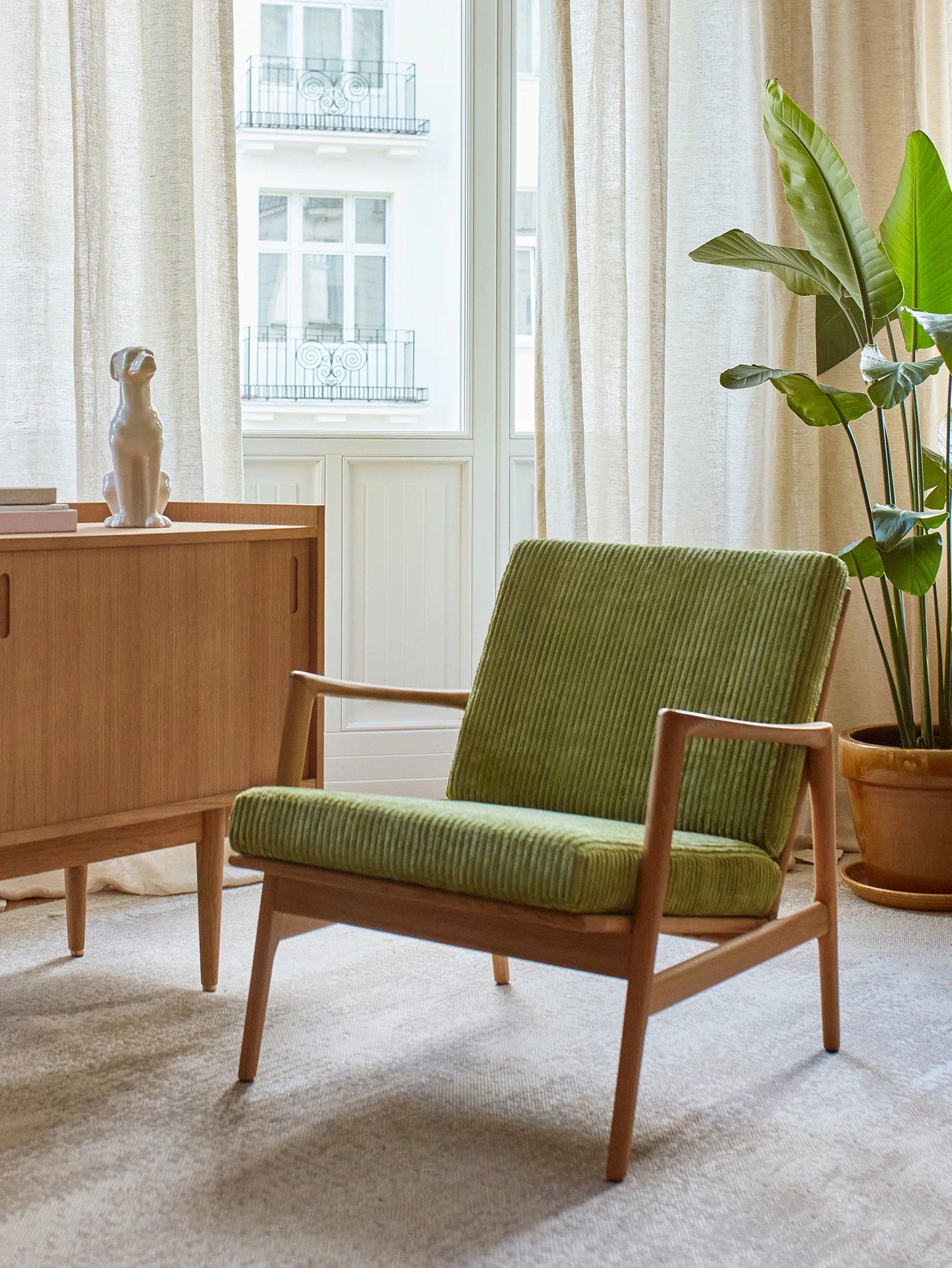 Stefan Lounge Chair in Cord Grass