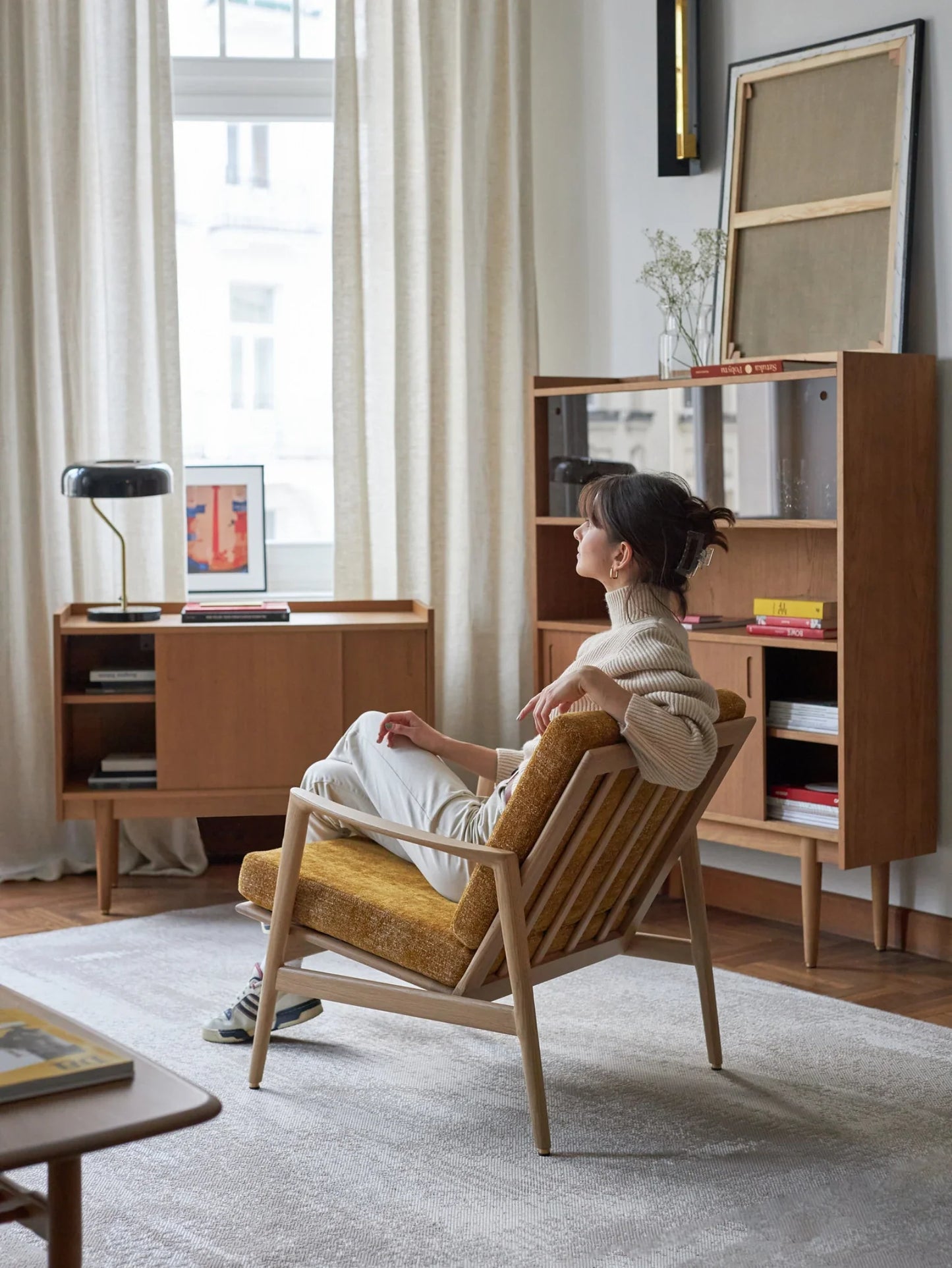 Stefan Lounge Chair in Boucle Olive