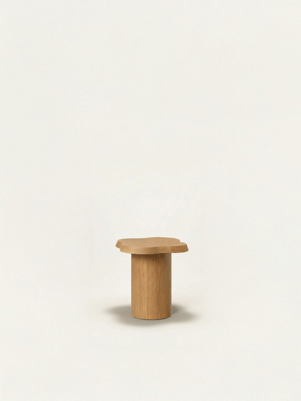 Table d'appoint en bois, Mahaut