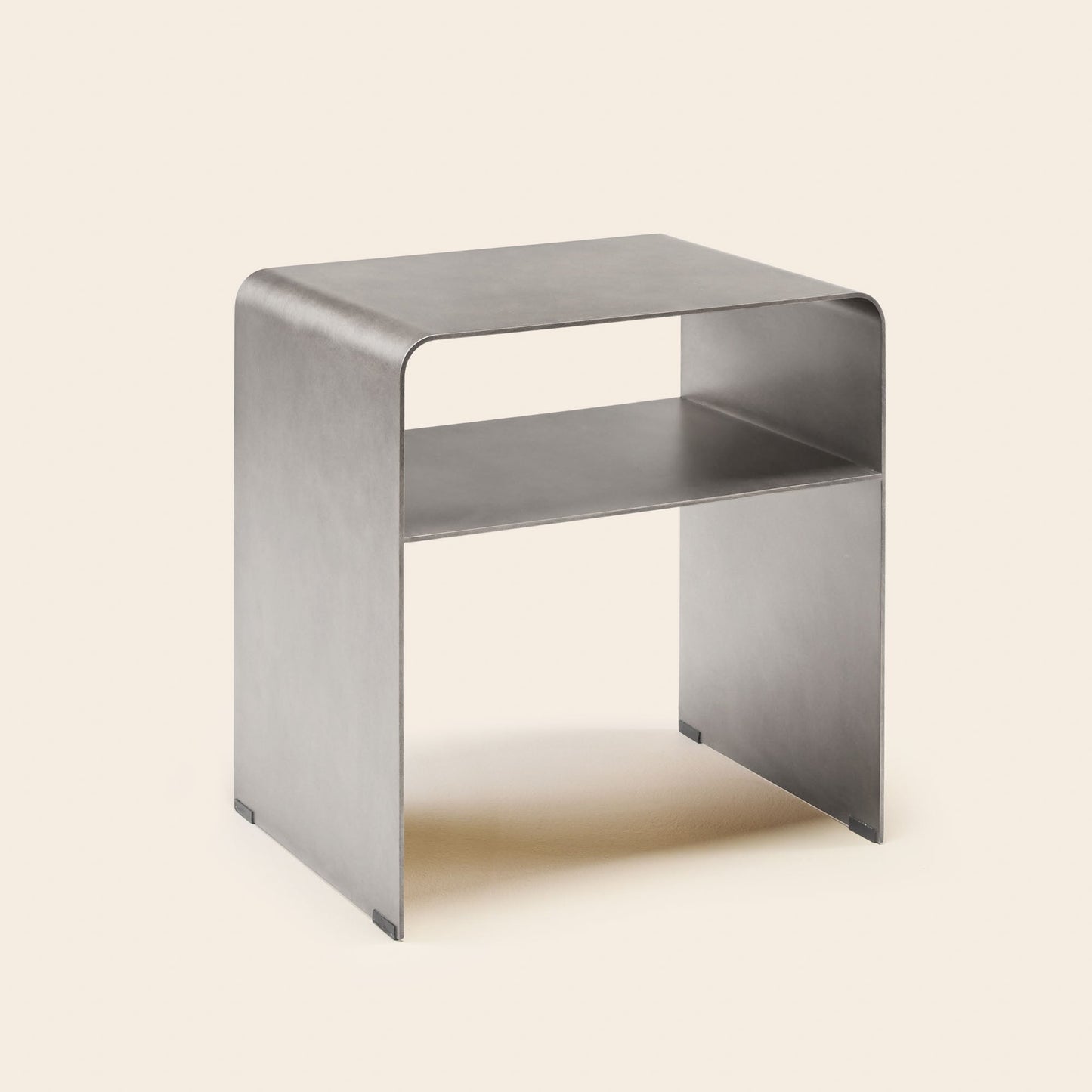 Table de chevet TALIKA canon de fusil