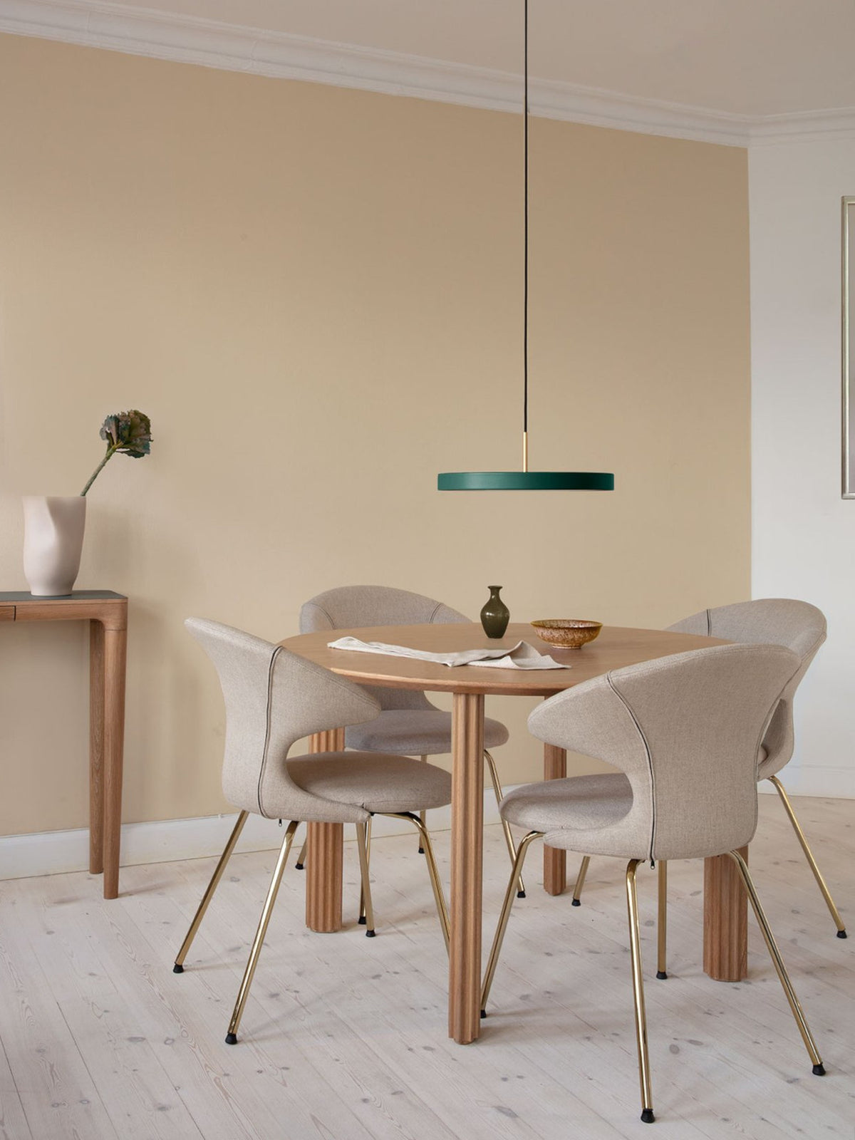 Suspension LED bleu pétrole avec détail en laiton, Asteria